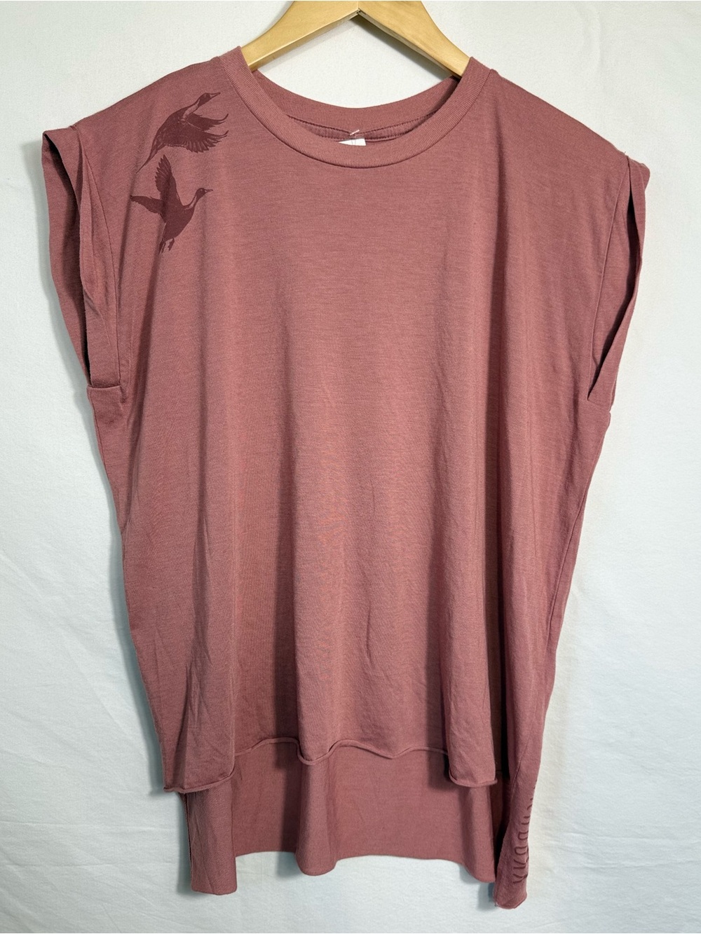 Washed Rose Short Sleeve Tee with Bird Print
